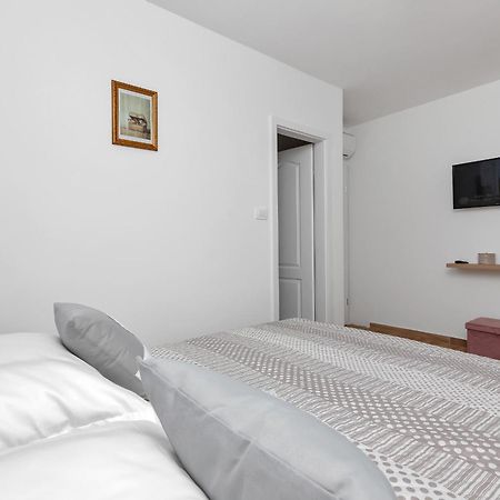 Holiday Home Danica Ozici Εξωτερικό φωτογραφία