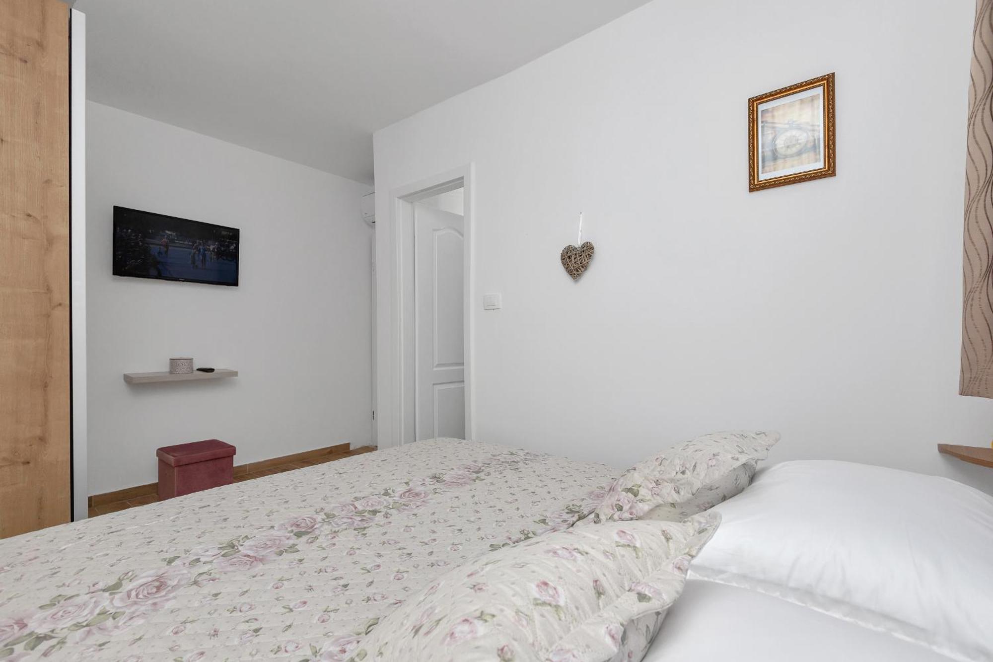 Holiday Home Danica Ozici Εξωτερικό φωτογραφία
